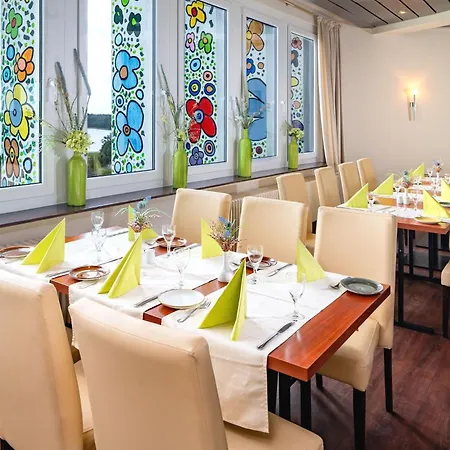 Hotel Ahorn Seehotel 3*
