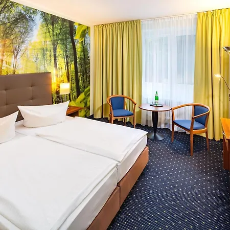 Ahorn Seehotel Szálloda Templin